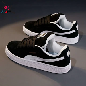 Zapatillas de Skate Retro Clásicas de Caña Baja 2025 para Hombre y Mujer, Cómodas y Combinables - Product Image 1
