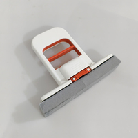 Laveur de miroir de salle de bain remplaçable, outils de nettoyage portables pour surfaces humides et sèches, mini serpillière éponge à presser pour bureau