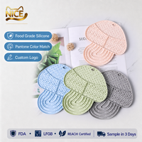 NicePets Bol de léchage en silicone à alimentation lente |   Tapis antidérapant à ventouse anti-étouffement |   Tapis d'enrichissement pour chiens et chats, 5 couleurs