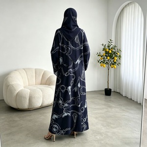 Ensemble Abaya de Luxe à Imprimé Chaîne pour Femme, Robe Musulmane Bleu Marine, Kimono Ouvert avec Hijab, Style Dubaï - Product Image 2