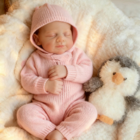 Poupées Bébés Reborn R&B 20" Très Réalistes, Douces et Adorables, en Forme de Princesse, Corps Entier avec Ensemble de Mode, Poupées Nouveau-nés Réalistes pour Filles et Garçons