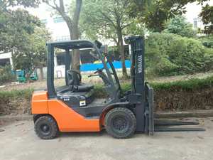 รถยกมือสอง TOYOTA FD30 ราคาถูก คุณภาพเยี่ยม รถยกมือสอง TOYOTA ขาย - Product Image 5