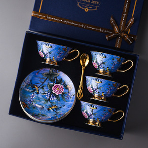 ชุดถ้วยกาแฟชาหรูหราพร้อมหูจับสีทอง ทำจากเซรามิกเนื้อละเอียดแบบอังกฤษโบราณ เป็นมิตรต่อสิ่งแวดล้อม พร้อมจานรอง - Product Image 1