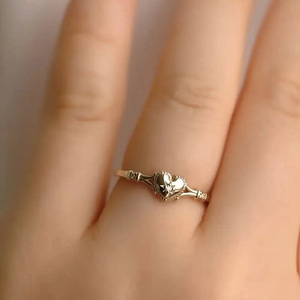 Anello con Diamante Taglio Cuore A098 in Oro Massiccio 18K, Diamante Naturale, Gioiello Romantico da Donna per Fidanzamento - Product Image 3