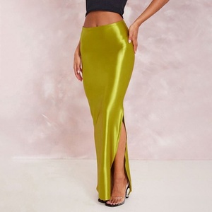 Jupes longues maxi <span class=keywords><strong>crayon</strong></span> moulantes et ajustées pour femmes, collection été 2026, vente en gros - Product Image 4