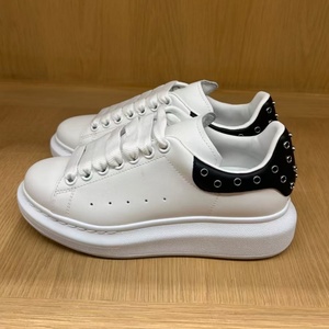 Top-quality Unisex Luxury Punk-style Skate <b>Sneakers</b>: Stylish Flat-soled Casual <b>Shoes</b> with Distinctive Personality - Product Image 2