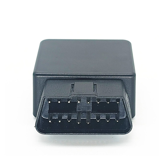 White Label Vehicle Management System GPS Tracking Device with Remote Control Portable 2G/4G OBDII Custom Tracker