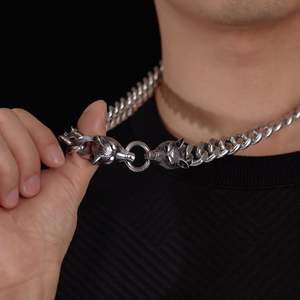 Collar con Colgante de Mariposa de Acero Inoxidable Chapado en Oro para Hombre, Estilo Europeo Americano, Hip Hop, Personalidad, Moda - Product Image 6