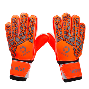 Vente en gros au plus bas prix <span class=keywords><strong>de</strong></span> haute qualité Ballon <span class=keywords><strong>de</strong></span> football <span class=keywords><strong>de</strong></span> football personnalisé d'usine chinoise Mitaines <span class=keywords><strong>de</strong></span> <span class=keywords><strong>gardien</strong></span> <span class=keywords><strong>de</strong></span> <span class=keywords><strong>but</strong></span> Protection des mains - Product Image 1