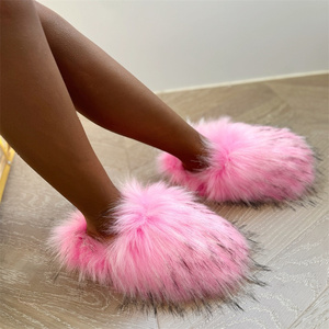 IDOIT Luxury Fur <strong>Slippers</strong> Women Round Toe Raccoon Fur Sandals Woman Shoes Women Flat Half <strong>Slippers</strong> Fur Slides - Product Image 3