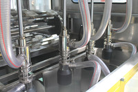 Machine à godet automatique de 5 gallons facile à utiliser engrenage PLC à économie d'énergie pour shampooing ligne de production de liquide visqueux produit chimique