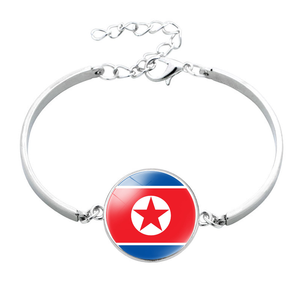 Bracelet personnalisé drapeau français avec pierre précieuse, chaîne en métal et cabochon, idéal pour les souvenirs de voyage Tour Eiffel et comme cadeau de mode - Product Image 2