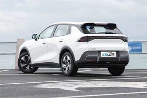 Nuovissimo Changan Qiyuan NEVO Q05 405 Air EV 2026, SUV Elettrico a 5 Porte e 5 Posti con Telecamera a 360°, Disponibile in Fabbrica - Product Image 5