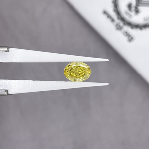 Bague en diamant jaune ovale Starsgem, couleur jaune foncé vif fantaisie, taille brillant OS, bijoux en diamants de laboratoire en vrac - Product Image 2