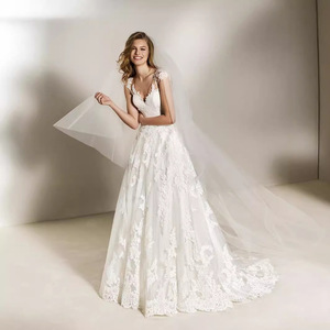 <b>Lace</b> V-Neck A-Line Wedding Dress Natural Waist Off <b>White</b> Polyester Simple Style Zipper Version - Product Image 2