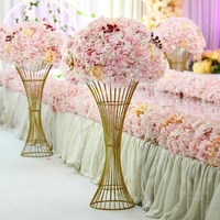 Décoration étage Table principale chemin de fleurs fer romain Pots de fleurs ferronnerie Vase creux