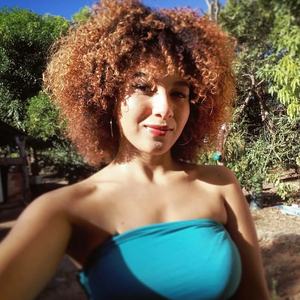 Parrucca Corta Afro Riccia con Frangia per Donne di Colore, Cosplay, Sintetica Naturale Senza Colla, Marrone Misto Biondo - Product Image 5