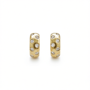 Orecchini a Cerchio E2925 in Oro con Cristalli e Strass, Gioielli di Lusso da Donna per Uso Quotidiano - Product Image 1
