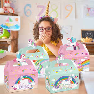 Scatola di carta a forma tridimensionale portatile unicorno personalizzato per festa magica - Product Image 3