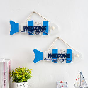 Perchero de pared de MDF con diseño de pez mediterráneo, cartel de bienvenida, decoración para el hogar, perchero para sala de estar - Product Image 1