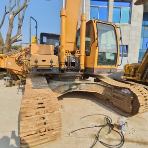 Excavatrice multifonctionnelle Hyundai 305LC-9S d'occasion, équipement de construction, capacité de la benne de 1,38 m, moteur de 30 tonnes, boîte de vitesses - Product Image 4