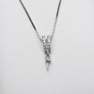 Colgante en Forma de V de Plata S925, Simple y Moderno, Accesorio para DIY, Soporte Vacío Semiterminado para Colgantes y Dijes de Moda - Product Image 4