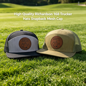 Casquette Snapback Structurée Gris Foncé à 7 Panneaux Personnalisée avec Broderie en Polyester et Coton, Visière Plate, Casquette Trucker en Maille - Product Image 1