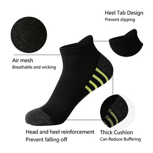 Vente en gros de chaussettes bateau de sport de basket-ball grande taille printemps et été hommes blancs et noirs chaussettes courtes maille cheville pas cher - Product Image 3