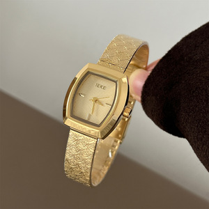 Relojes de mujer vintage y versátiles, relojes de cuarzo de nicho y alta gama, relojes de mujer al por mayor, impermeables y de estilo vintage. - Product Image 2