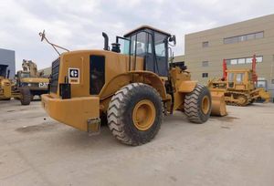 Chargeuse sur pneus CAT 950H d'occasion à faible nombre d'heures de fonctionnement, chargeuse frontale de 5 tonnes pour applications minières et de construction - Product Image 2