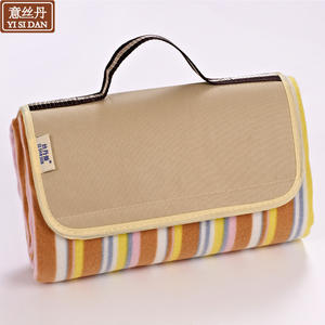 Esterilla de Picnic Yi Si Dan, Rectangular, Impermeable, de Doble Cara, de Forro Polar y PVC, para Acampar al Aire Libre, para Todas las Estaciones, con Rayas Verde Militar - Product Image 2