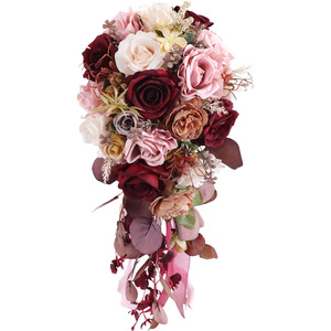 Goutte d'eau tombe <span class=keywords><strong>mariée</strong></span> tenant un <span class=keywords><strong>bouquet</strong></span> de fleurs de mariage, <span class=keywords><strong>bouquet</strong></span> de fleurs de <span class=keywords><strong>mariée</strong></span> artificielles de simulation pour la <span class=keywords><strong>mariée</strong></span> - Product Image 1