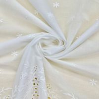 En stock, tissu blanc 100% coton, double face, bordure festonnée, broderie ajourée, pour robe, chemisier et vêtement