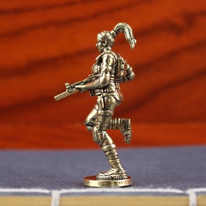 Figura de <span class=keywords><strong>soldado</strong></span> femenina especial de latón Dingtong, una decoración de <span class=keywords><strong>soldado</strong></span> de las fuerzas armadas más vendida en la zona del Delta. - Product Image 4