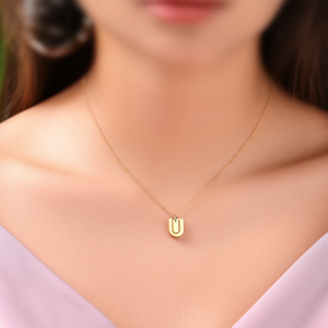 Collier pendentif en acier inoxydable 316L plaqué or PVD avec breloque initiale U, bijoux fins pour femmes - Product Image 3