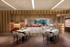 Ensembles de meubles de restaurant en bois massif de luxe pour bar à domicile et repas de mariage - Écologiques et durables - Product Image 2