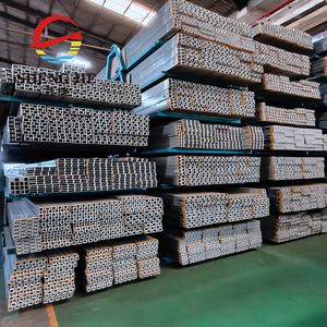 Cina produttore di profili in alluminio estruso in alluminio estrusione di fabbrica esportazione 6000 serie profili in alluminio personalizzati - Product Image 1