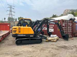 Excavatrice compacte sur chenilles HX60PRO 6 tonnes, Tier 4F Euro 5, mini-pelle hydraulique pour l'aménagement paysager et la construction municipale - Product Image 5