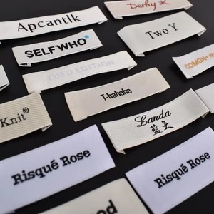 Logo <span class=keywords><strong>personnalisé</strong></span> Échantillon gratuit Étiquettes de vêtement en coton plié à l'extrémité pour marque de vêtement-Lavable Taille personnalisée - Product Image 4