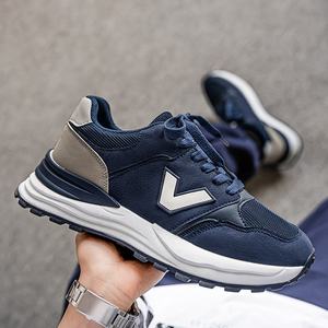 Zapatillas de Baloncesto de Caña Alta para Hombre, Novedad de Otoño, Marca de Moda, Versátiles, Deportivas y de Ocio, con Aumento de Altura, Calzado de Tendencia - Product Image 1