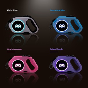 Cuerda de tracción telescópica para exteriores con luz LED de 5m, patrón sólido acolchado automático, Correa grande para perros y gatos con decoración de cintas - Product Image 6