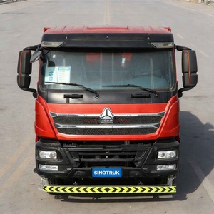Camion Ribaltabili Sinotruk Howo TH7 6x4 a <span class=keywords><strong>10</strong></span> Ruote, Autocarri Diesel per Lavori Pesanti per Sabbia e Miniere - Product Image 1