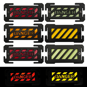 Hebillas Reflectantes <span class=keywords><strong>de</strong></span> Advertencia <span class=keywords><strong>de</strong></span> Peligro con Logotipo <span class=keywords><strong>de</strong></span> Señalización, <span class=keywords><strong>de</strong></span> Plástico ABS, con Colores Brillantes en la Oscuridad, para Bolsos, Cinturones, Abrigos y Manualidades - Product Image 1