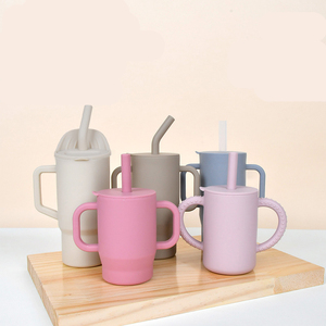 Adorabile tazza per bambini in silicone da 9 once, riutilizzabile, con manico, regalo perfetto per i bambini - Product Image 2
