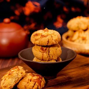 Biscuits croustillants traditionnels authentiques et pâtisserie aux noix, en boîte, collation salée, plaisir quotidien, best-seller - Product Image 4