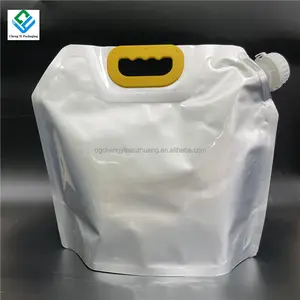 Sac d'emballage alimentaire en stock pochette à bec pour liquide en aluminium 2L 5L pochette debout avec bec pour recharge de liquide