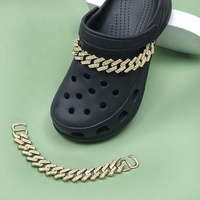 Charmes de chaussure de chaîne en or de haute qualité avec chaîne à maillons cubaine pour décoration de dessus de chaussure accessoires de charme de grande chaîne pour chaussure de sabot
