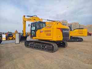 Original Brand New LiuGong 923F Hydraulic Excavator 23.5 Ton for <b>Engineering</b> Work - Product Image 3