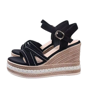 Sandales compensées à plateforme pour femmes, style européen et américain, nouvelle collection été, à semelle épaisse et brides croisées, type romain - Product Image 5