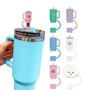 Lot de capuchons de paille en silicone réutilisables, personnalisés, mignons, avec motifs infirmière, chapeau de cowboy, nœud et baskets de sport, pour pailles de 8-12mm - Product Image 1